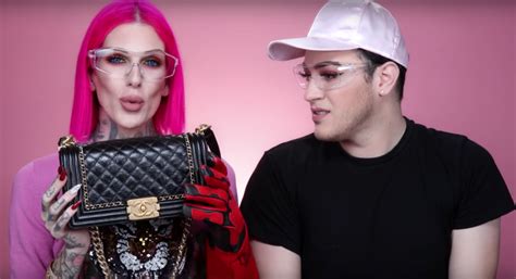 Jeffree Star Sliced A 00 Chanel Bag In Half Just Because He 